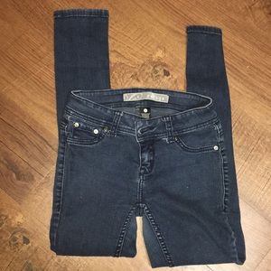refuge jeans